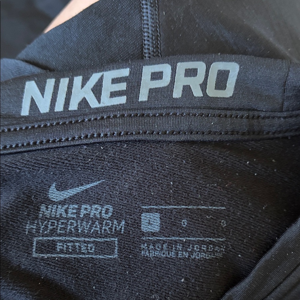 Nike Pro Black Performance Top - Picture 3 of 7